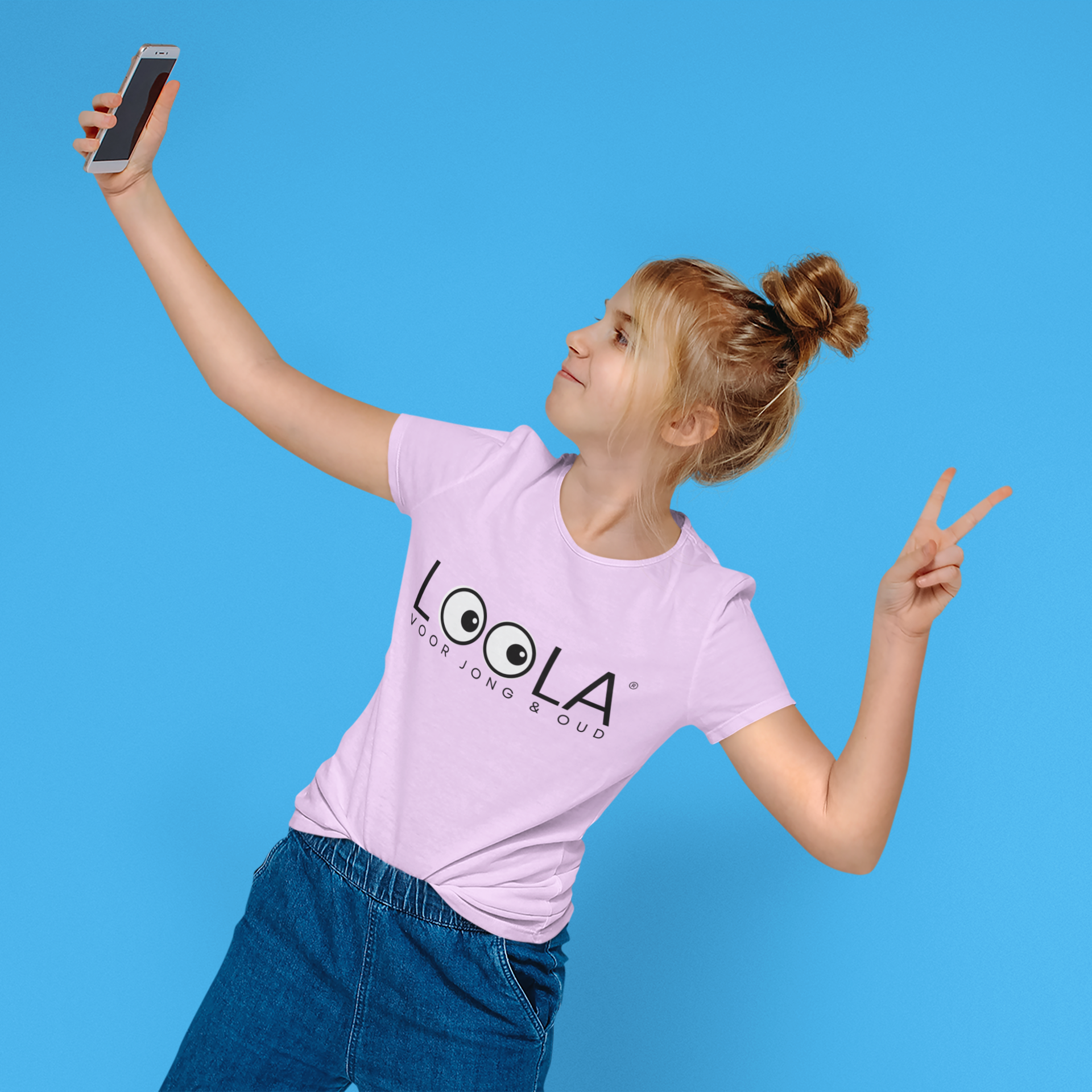 t-shirt-mockup-of-a-girl-taking-a-selfie-in-a-studio-45056-r-el2.png